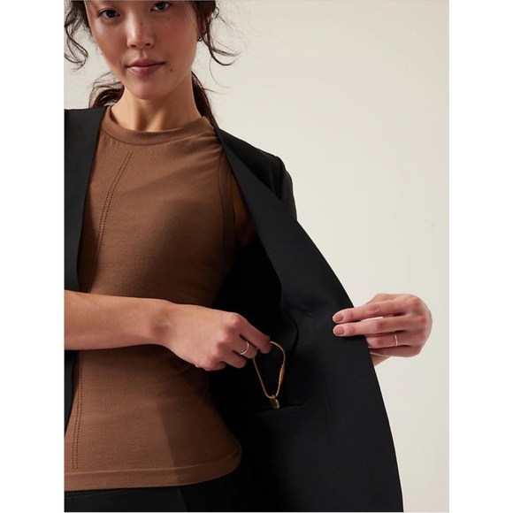 NWT Athleta Avenue Blazer - Picture 6 of 12